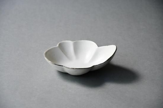 石岡信之 白くもとんすい