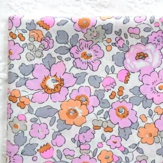 ͢Хƥ٥åĥڥ˥Liberty Tana Lawn Betsy