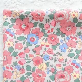͢Хƥ٥åĥ奤꡼Liberty Tana Lawn Betsy