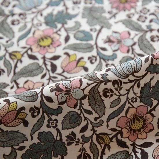 【(ё)様】リバティ　エメリーウォーカー LIBERTY FABRICS リバティプリント 国産タナローン生地