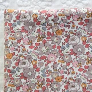 ͢Хƥ٥åĥ󡡥ࡡ֥꡼Liberty Tana Lawn Bleached