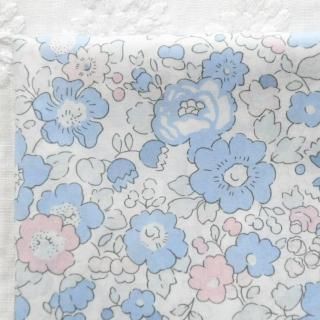 ͢Хƥ٥åĥѥ֥롼Liberty Tana Lawn Betsy