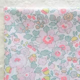 ͢Хƥ٥åĥͥԥ󥯡ߥ꡼Liberty Tana Lawn Betsy 