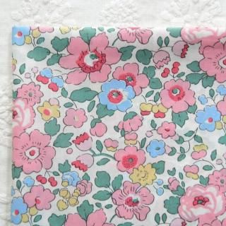 ͢Хƥ᤭٥åĥǥե(֥롼)Liberty Tana Lawn Betsy Candy Fross