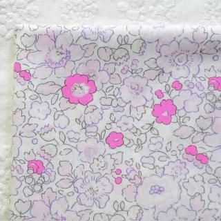 ͢Хƥ٥åĥ쥢ۥ磻ȡ֥꡼Liberty Tana Lawn Bleached