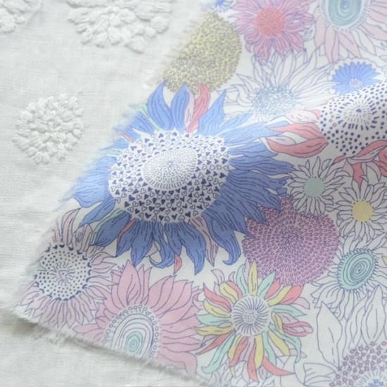 輸入リバティ スモールスザンナ パステル liberty tana lawn 輸入リバティ スモールスザンナ パステル liberty tana lawn