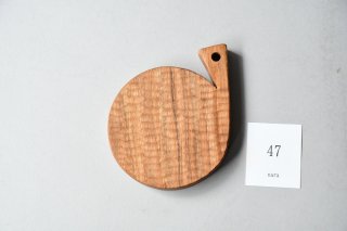 （即売）木工房PUU 小沢賢一　くるみのカッティングボードミニ丸　47