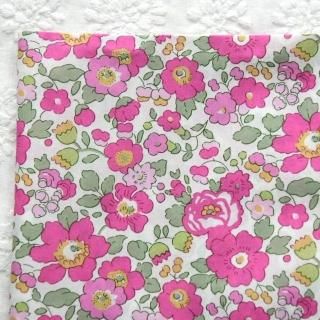 ͢Хƥ٥åĥ٥꡼Liberty Tana lawn Betsy