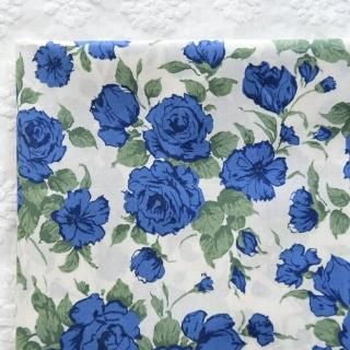 ペットボトルカバー　リバティカーラインローズ/ブルー　本革持ち手　ハンドメイド ペットボトルカバー リバティカーラインローズ/ブルー 本革持ち