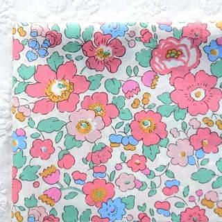 ͢Хƥ٥åĥǥԥ󥯡Liberty Tana Lawn Betsy