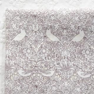 ͢Хƥʥ  ȥ٥꡼աڡȡLiberty Tana Lawn Strawberry Thief