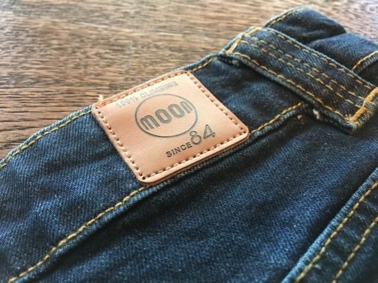 MOON(ムーン) HUBBLE X SLIM FIT JEAN(ハッブルXスリムフィット MOON(ムーン) HUBBLE X SLIM FIT JEAN(ハッブルXスリムフィット