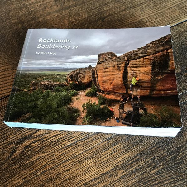 Rocklands Bouldering Guidebook(å󥺥ܥ󥰥) 2018ǯǿ եꥫ ᡼88 ̤