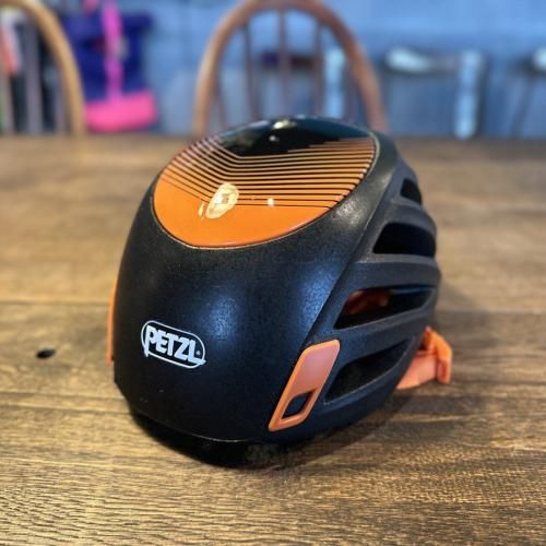 Petzl(ペツル) Sirocco(シロッコ) モデルチェンジ2色 ※超軽量