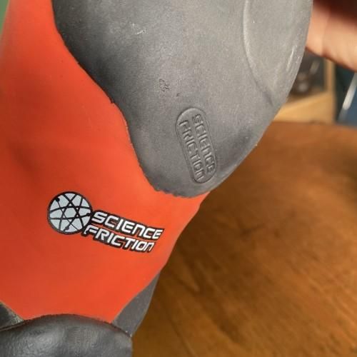 MadRock(マッドロック) Shark(シャーク) ※土肥圭太選手も愛用の