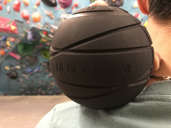 DoctorAIR(ドクターエア) 3Dコンディショニングボール ※超振動ボール ※ピンポイント筋膜リリース ※クライマー検証済み ※1200円値下がり ※取寄せも可