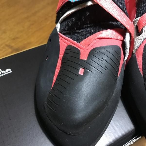 SPORTIVA(スポルティバ) SOLUTION COMP WOMAN(ソリューションコンプ