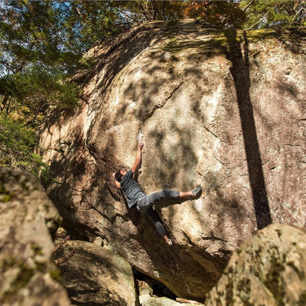 ROCKCLIMBING(ロッククライミング) 014 ※村井隆一 United V16 初登記事