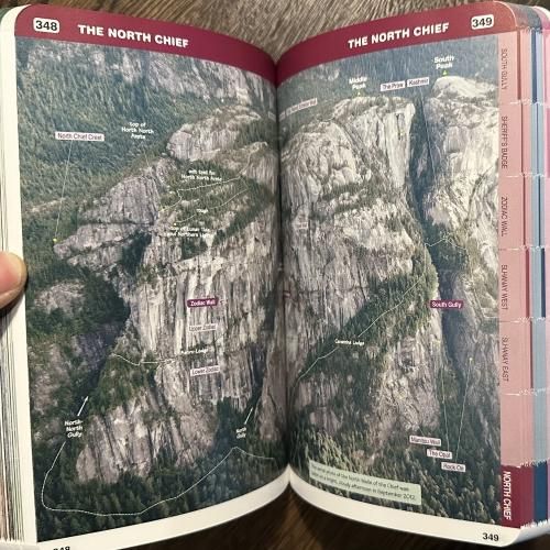 Squamish Climbing Guidebook(スコーミッシュクライミングガイド