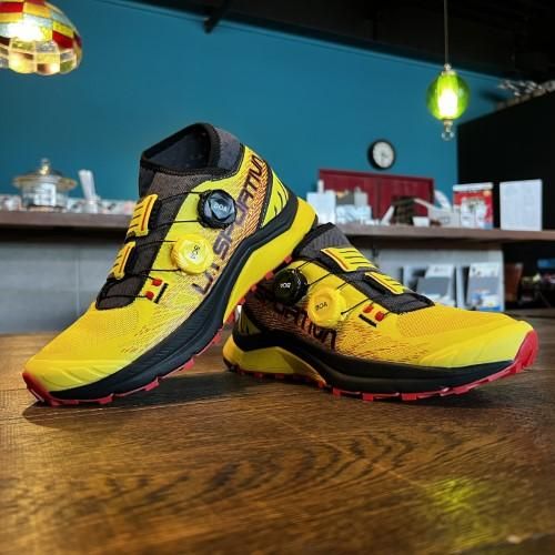 クライミングシューズ　SPORTIVA 美品　41