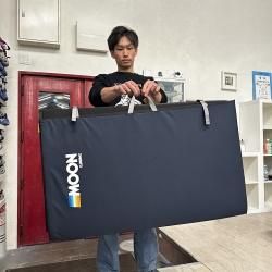 MOON(ムーン) - グッぼる ボルダリングカフェ クライミング通販 MOON(ムーン) - グッぼる ボルダリングカフェ クライミング通販