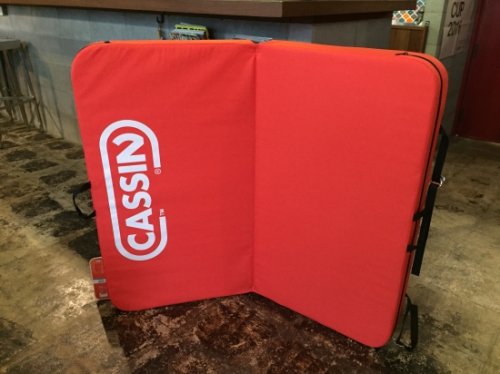 CASSIN(カシン) ミニドゥ ※小さめクラッシュパッド ※100×114×10.5cm 3.8kg