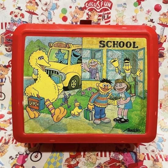 80s / Aladdin / SESAME STREET / Lunch Box / アラジン