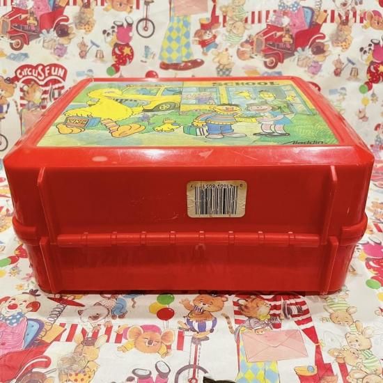 セサミストリート 70's ヴィンテージ ランチボックス 缶 水筒 アラジン セサミストリート 70's ヴィンテージ ランチボックス 缶 水筒