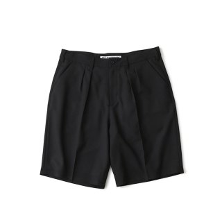 <img class='new_mark_img1' src='https://img.shop-pro.jp/img/new/icons20.gif' style='border:none;display:inline;margin:0px;padding:0px;width:auto;' />【White Mountaineering】TWILLED 2 TUCKED SHORT PANTS