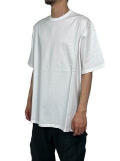 <img class='new_mark_img1' src='https://img.shop-pro.jp/img/new/icons5.gif' style='border:none;display:inline;margin:0px;padding:0px;width:auto;' />【UNLEASH】OVERSIZED TEE