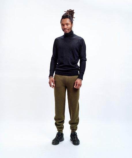 THE INOUE BROTHERS】Royal Alpaca Turtle Neck Pullover