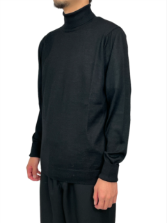 <img class='new_mark_img1' src='https://img.shop-pro.jp/img/new/icons20.gif' style='border:none;display:inline;margin:0px;padding:0px;width:auto;' />THE INOUE BROTHERS...Royal Alpaca Turtle Neck Pullover