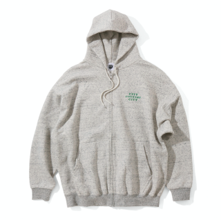<img class='new_mark_img1' src='https://img.shop-pro.jp/img/new/icons5.gif' style='border:none;display:inline;margin:0px;padding:0px;width:auto;' />【CITY COUNTRY CITY】EMBROIDERED LOGO ZIP UP HOODIE
