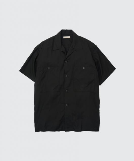 <img class='new_mark_img1' src='https://img.shop-pro.jp/img/new/icons8.gif' style='border:none;display:inline;margin:0px;padding:0px;width:auto;' />YOKEGARMENTDYED COTTON SILK TWILL OPEN COLLAR SHIRT