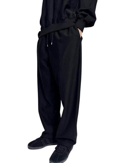 <img class='new_mark_img1' src='https://img.shop-pro.jp/img/new/icons8.gif' style='border:none;display:inline;margin:0px;padding:0px;width:auto;' />blurhms ROOTSTOCKSoft&Hard Sweat Pants