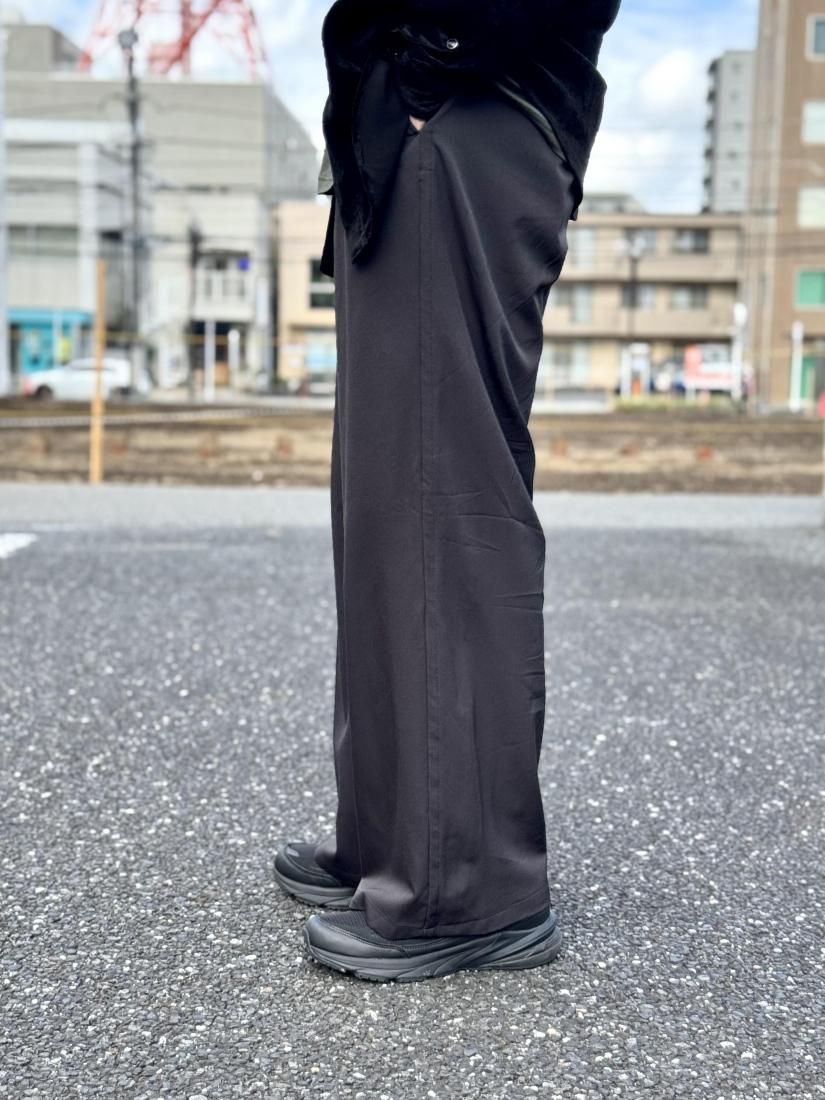 YOKE】Wool Washer Twill 2pleated Wide-leg Easy Trousers