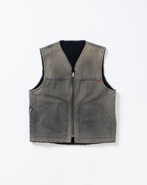 <img class='new_mark_img1' src='https://img.shop-pro.jp/img/new/icons8.gif' style='border:none;display:inline;margin:0px;padding:0px;width:auto;' /> ANACHRONORM REVERSIBLE DUCK VEST BLACK