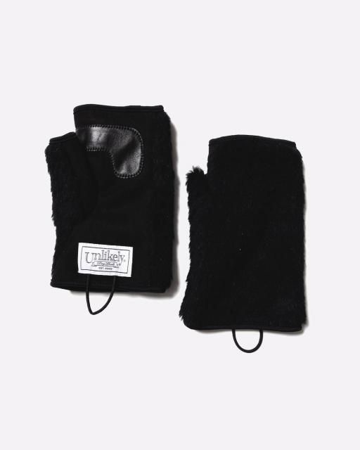 <img class='new_mark_img1' src='https://img.shop-pro.jp/img/new/icons8.gif' style='border:none;display:inline;margin:0px;padding:0px;width:auto;' />UNLIKELYUnlikely Bear Hand Glove