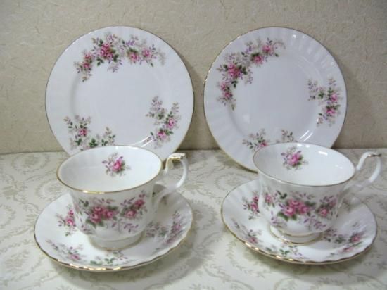 即納 美品 ロイヤルアルバート トリオ2客セット 洋食器 Royal Albert 英国王室御用達 ビスクドール アンティークの通販店舗 ワールドドール 即納 美品 ロイヤルアルバート トリオ2客セット 洋食器 Royal Albert 英国王室御用達 ビスクドール アンティークの通販店舗 ワールドドール