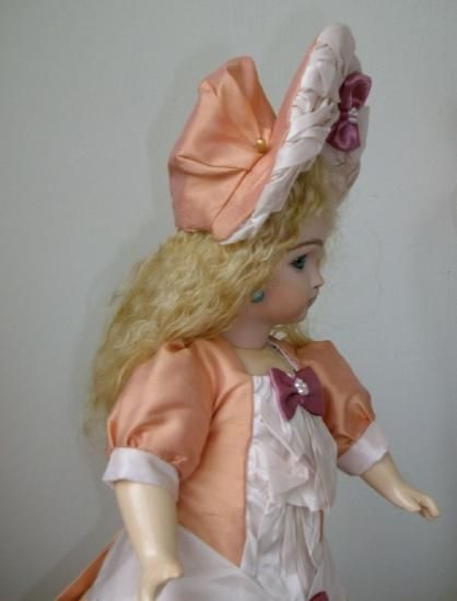 即納！新品 リプロ デニセシリーズ ビスクドール フレンチ ロング