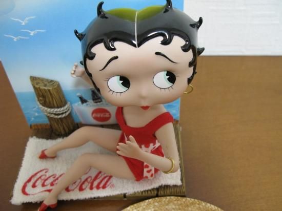即納!Danbury Mint Betty Boop Coca-Cola ダンバリーミント 即納!Danbury Mint Betty Boop Coca-Cola ダンバリーミント