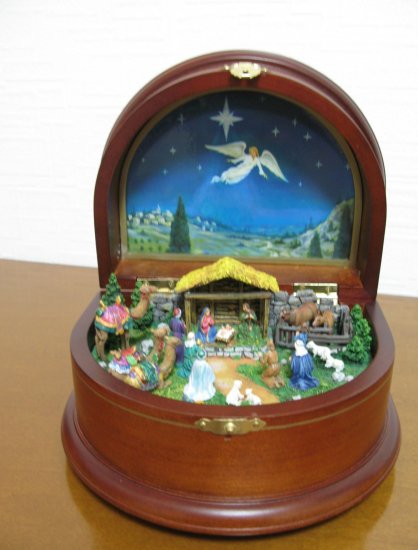 即納！ダンバリーミント Danbury Mint The Nativity Music Box Silent