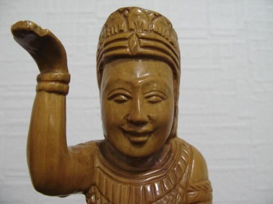 アンティーク カンボジア　クメール美術の美しいお顔立ちの仏頭 アンティーク カンボジア クメール美術の美しいお顔立ちの仏頭