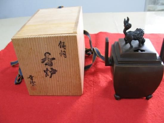 即納！【香】 幸雲在銘 銅製 宣徳色 香炉 玉獅子 銀象嵌 幸雲造