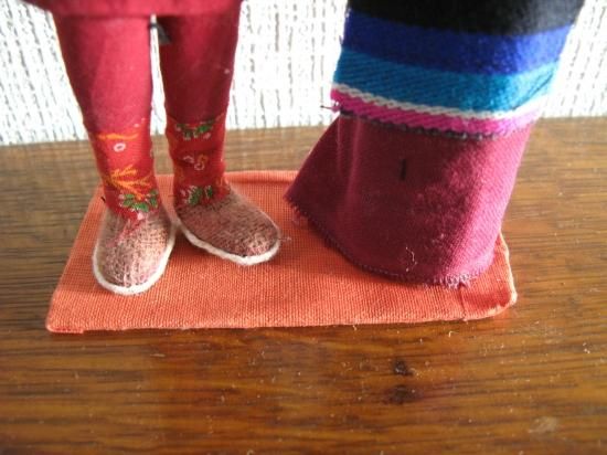 即納！新品 ネパール 人形 夫婦 カップル 木製 ウッド 伝統 工芸