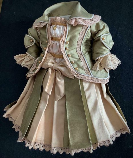 ビスクドール用ドレス 50cmの人形用 ベージュ/エメラルド アンティーク-