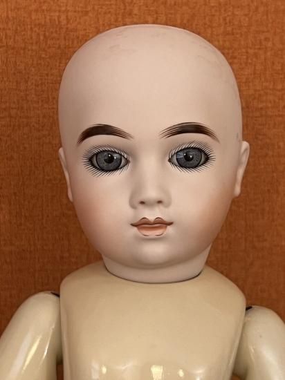 ドイツ チューリンゲン製 陶磁器人形