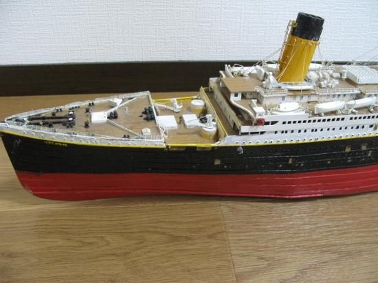 タイタニック 木製手作り ハンドペイント 完全ハンドメイド 元
