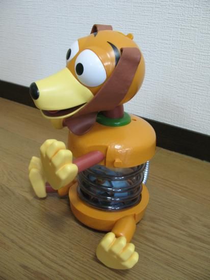 即納!新品 現地完売! スリンキー ドリンクボトル トイ 即納!新品 現地完売! スリンキー ドリンクボトル トイ