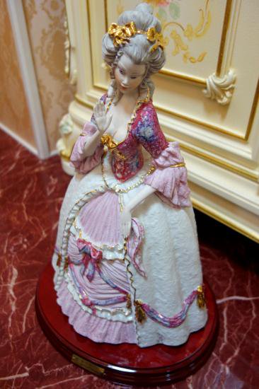 即納！ 美品 イタリア 優雅な貴婦人 陶器人形 置物 高級ドール レア